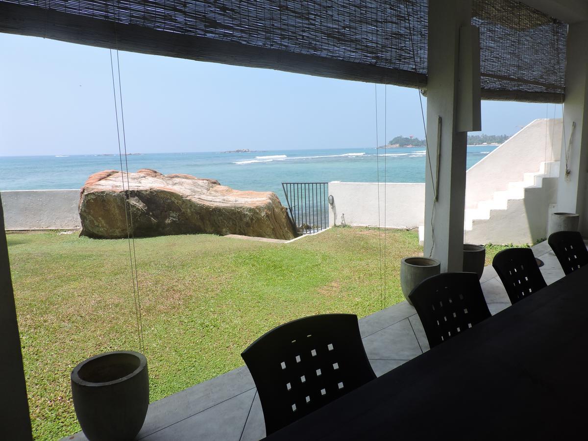 Galle Henna Beach House Unawatuna Exteriör bild
