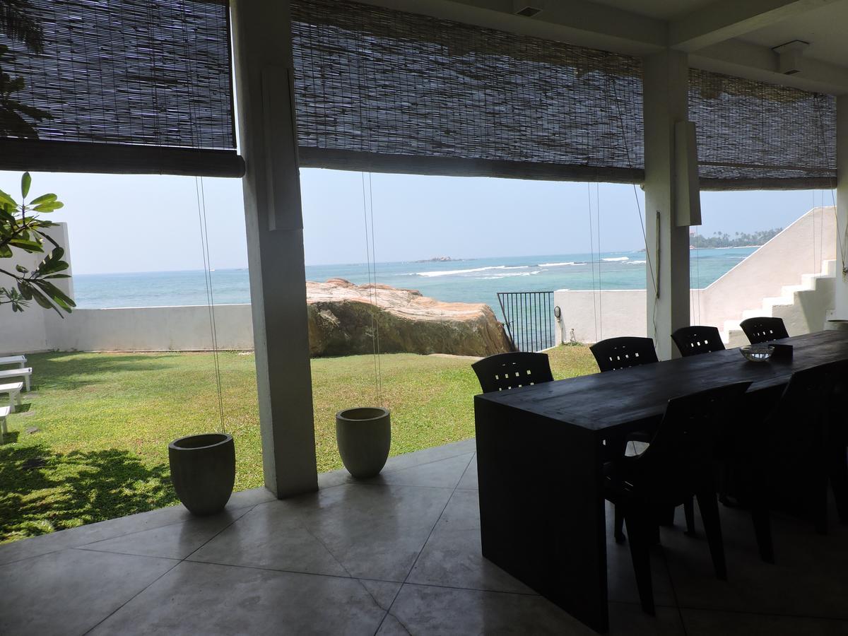 Galle Henna Beach House Unawatuna Exteriör bild