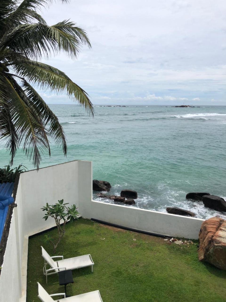 Galle Henna Beach House Unawatuna Exteriör bild