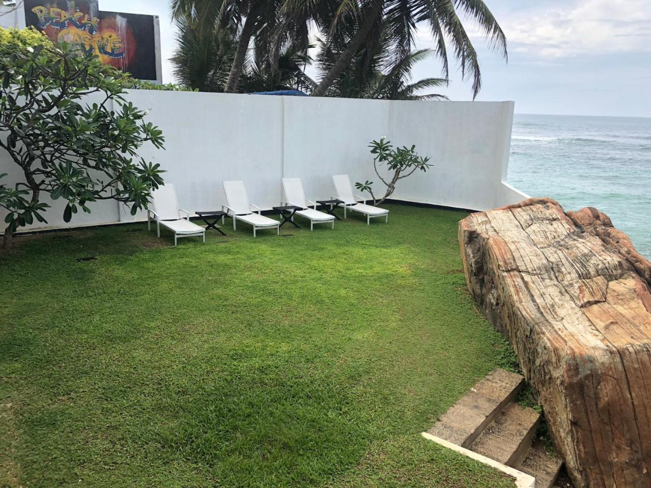Galle Henna Beach House Unawatuna Exteriör bild